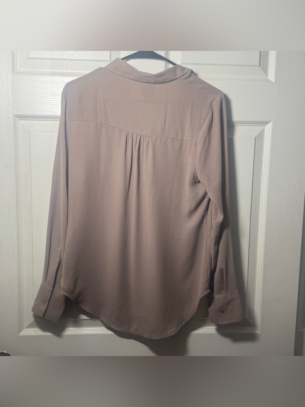 Women’s Worthington Taupe Top S - Picture 2 of 4